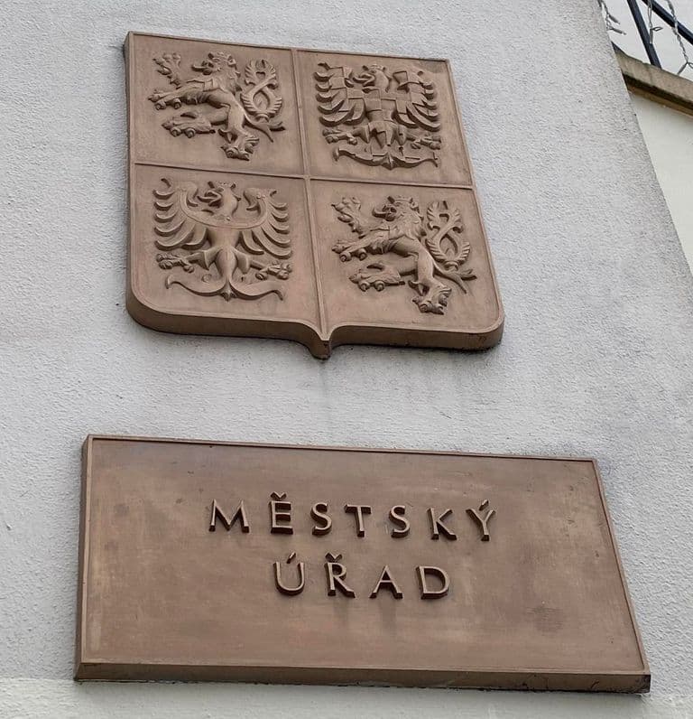 MěÚ Kroměříž - znak